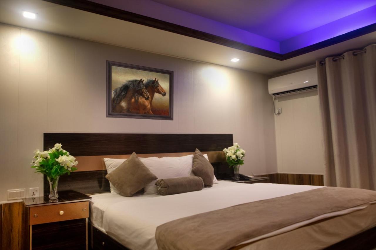 Hotel Marco Polo Lahore Luaran gambar