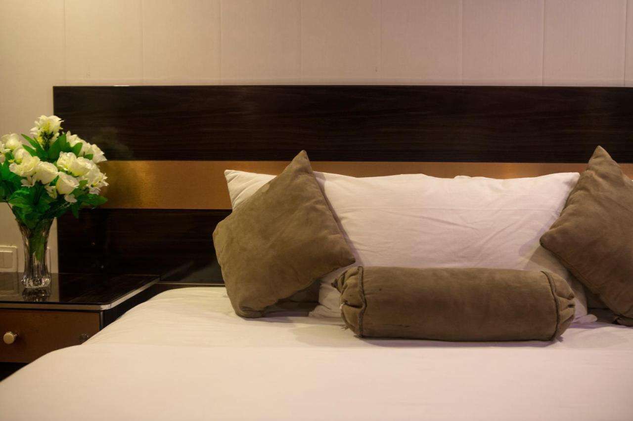 Hotel Marco Polo Lahore Luaran gambar