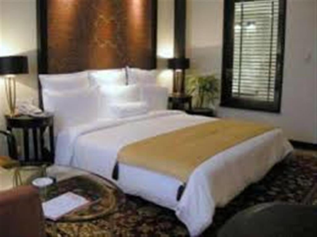 Hotel Marco Polo Lahore Luaran gambar
